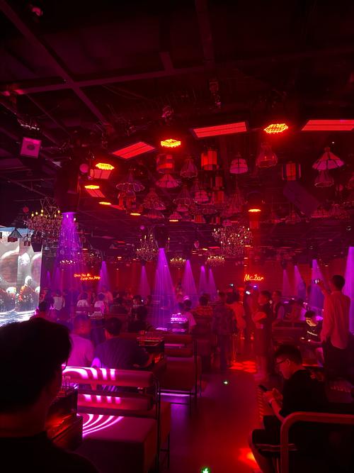 武汉寻觅优质夜生活场地？小陈的经历或能帮到你